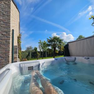 Piscina de la sau aproape de Casa33