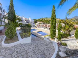 Bazén v ubytování Holiday Home Els Vilars by Interhome nebo v jeho okolí