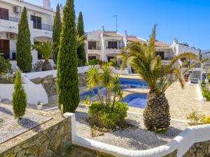 Bazén v ubytování Holiday Home Els Vilars by Interhome nebo v jeho okolí