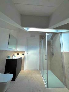 Bagno di Apt. Aries - Penthouse Menaggio