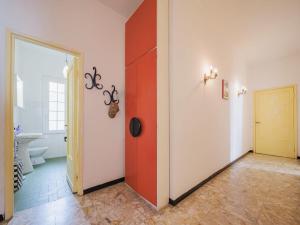 Kúpeľňa v ubytovaní Apartment Compiano by Interhome