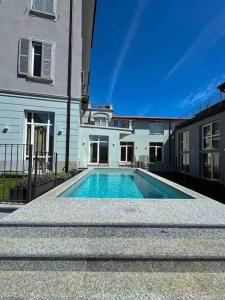 Piscina di Apt. Aries - Penthouse Menaggio o nelle vicinanze