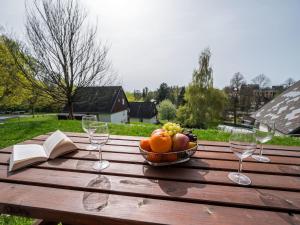 Zahrada ubytování Holiday Home Holiday Hill 30 by Interhome