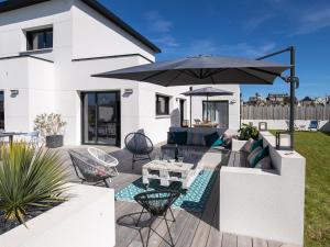 Patio nebo venkovní prostory v ubytování Holiday Home Au Gré du Vent by Interhome