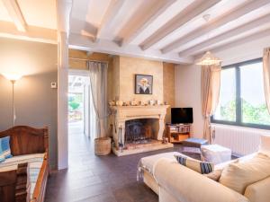 Et tv og/eller underholdning på Villa Cassy by Interhome