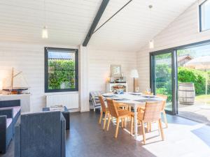Billede fra billedgalleriet på Villa Cassy by Interhome i Lanton + 27 billeder