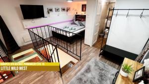 Postel nebo postele na pokoji v ubytování Little Americas Westend Apartments