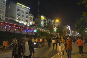 Gestir sem dvelja á Hotel Hoang Minh Chau