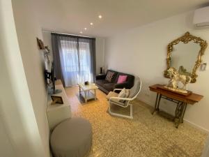 Część wypoczynkowa w obiekcie Apartamento Calle Huelva by CasaTuristica