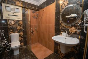 A bathroom at Skyline Premium Properties