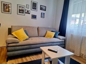 Posezení v ubytování Gospic Riverside Apartment