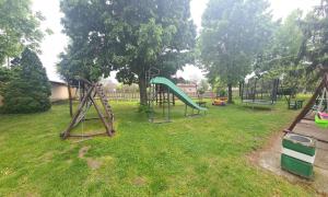 Gallery image of Guljaš Čarda Old in Šupljak