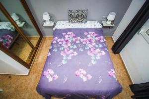 Postel nebo postele na pokoji v ubytování Casa ELI "Casa Marenga" A 50m de playa