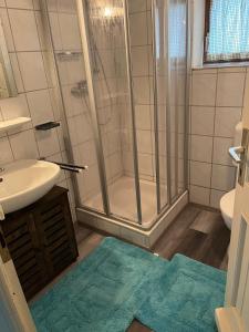 Koupelna v ubytování Urige idyllische Hütte mit Sauna