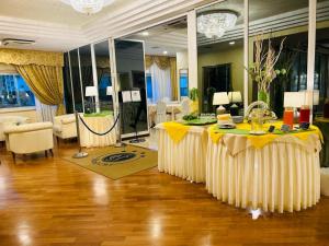 Фотография из галереи Hotel City в Монтесильвано