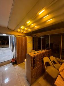 Imagen de la galería de hotel budapest, en Seferihisar