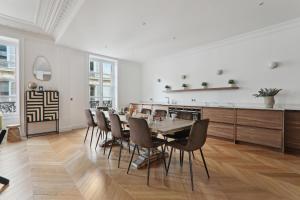 KAZA BELLA - Paris 8 Luxurious apartment close to Arc de Triomphe