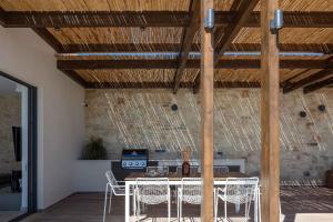 Fotografie z fotogalerie ubytování Villa Aglaea I Saltwater Pool & Amazing Seaview! ve městě Chania