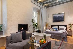Televízia a/alebo spoločenská miestnosť v ubytovaní La Vita e Bella VI, Luxury Suites in Dubrovnik Old Town