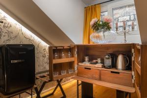 Kuchyňa alebo kuchynka v ubytovaní La Vita e Bella VI, Luxury Suites in Dubrovnik Old Town