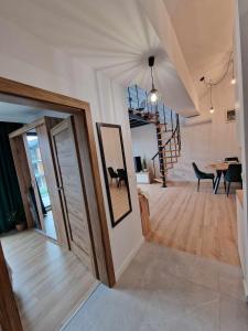 Gambar di galeri bagi Apartament Zielony 36 Laguna Beskidów "prywatna komórka" di Zarzecze +5 gambar