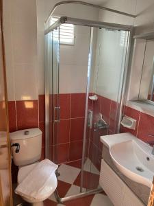 Koupelna v ubytování Dilhan Hotel