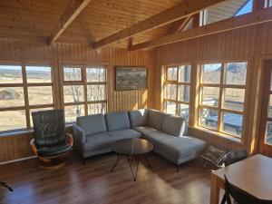 Χώρος καθιστικού στο Geysir Cabins - Golden Circle Cabin only 800m from Geysir