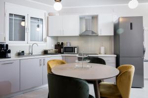 Η κουζίνα ή μικρή κουζίνα στο Meda apartments 1