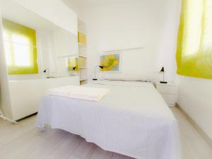 Postel nebo postele na pokoji v ubytování Alojamiento Cartagena ático con terraza