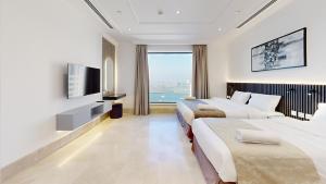 Gallery image of Penthouse with private pool and maid service in Dubai