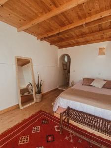 Postel nebo postele na pokoji v ubytování Dreamsea Imsouane Morocco