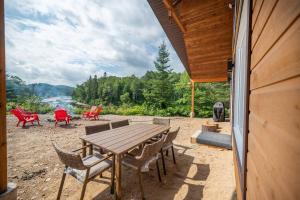 Loodusmaastik palkmajakese lähedal