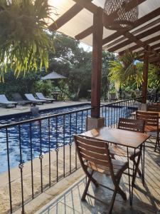 The swimming pool at or close to Hotel Campestre el Ancla