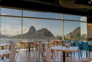 Restoran atau tempat makan lain di Apartamento com localização privilegiada no Flamengo