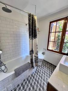 Ένα μπάνιο στο Preciosa casa en Providencia