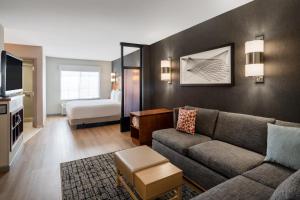 Гостиная зона в Hyatt Place Santa Fe