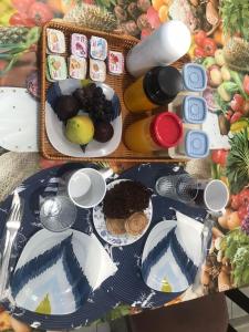 旅馆内部或周边提供的食物