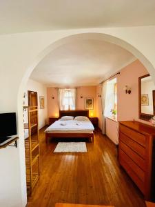 Posteľ alebo postele v izbe v ubytovaní Apartmány Lavander Mikulov