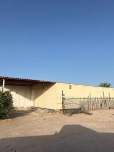 Φωτογραφία από το άλμπουμ του Two rooms and one living room in Delma island σε Da‘sah