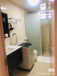 Un baño de wailoaloa CC 泳池公寓