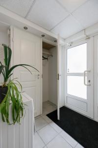 Fotografie z fotogalerie ubytování Apartment for one - white v Tallinnu