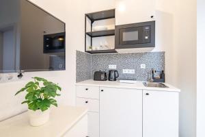 Extreme Central - Modern Mini Studio 1077 Budapest, Wesselényi utca 13 kép - 2