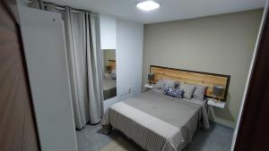 Cama o camas de una habitación en CASA JOSE "Acogedor Apartamento cerca de la playa"