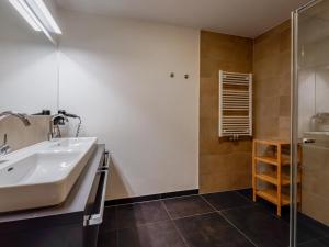 Kúpeľňa v ubytovaní Luxury Tauern Suite Walchen Kaprun 1 + 27 fotografií