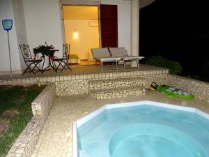 Swimmingpoolen hos eller tæt på Villa Gioia Rooms