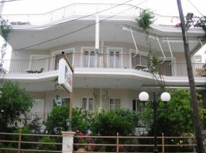 Balkón nebo terasa v ubytování Lerna Rooms