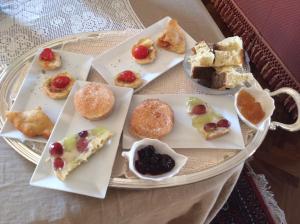 Jedlo v ubytovaní bed & breakfast alebo blízkom okolí