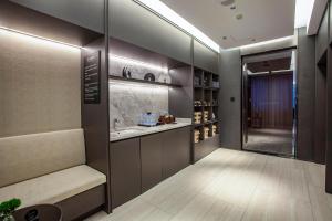 Kuchyň nebo kuchyňský kout v ubytování Nanjing Fanyue Plaza Intercity Hotel