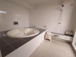 Bagno di ホテル カーシュ Cache 男塾ホテルグループ
