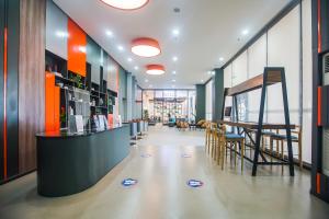Go Hotels Plus Tuguegarao餐厅或其他用餐的地方